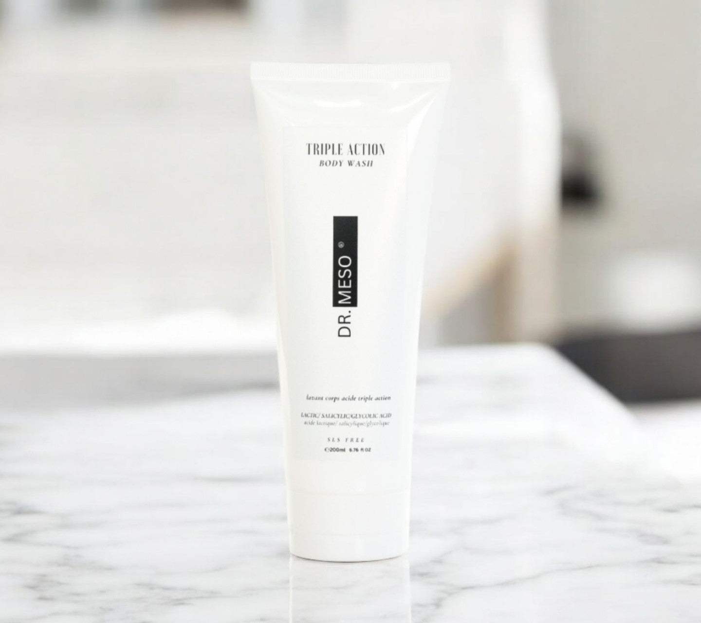 Acne-prone body wash designed to cleanse and reduce breakouts.