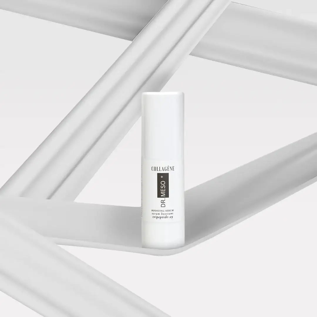 Bottle of Collagene Retinol Serum with a dropper, displayed on a clean white background.